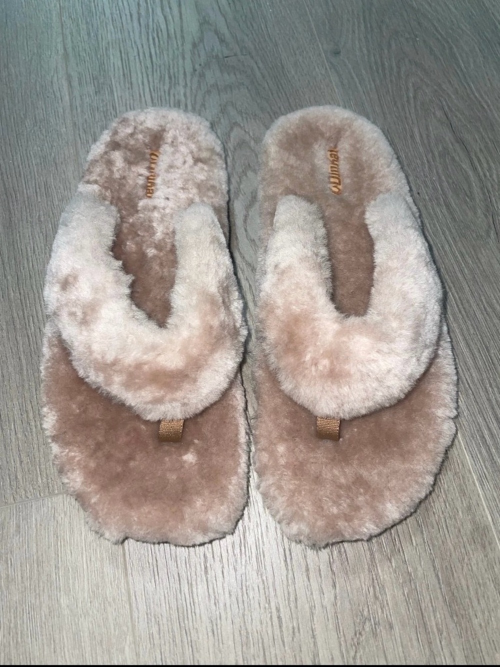 OluKai Women's Kīpe'a Heu Shearling Slide Sandals / Slippers